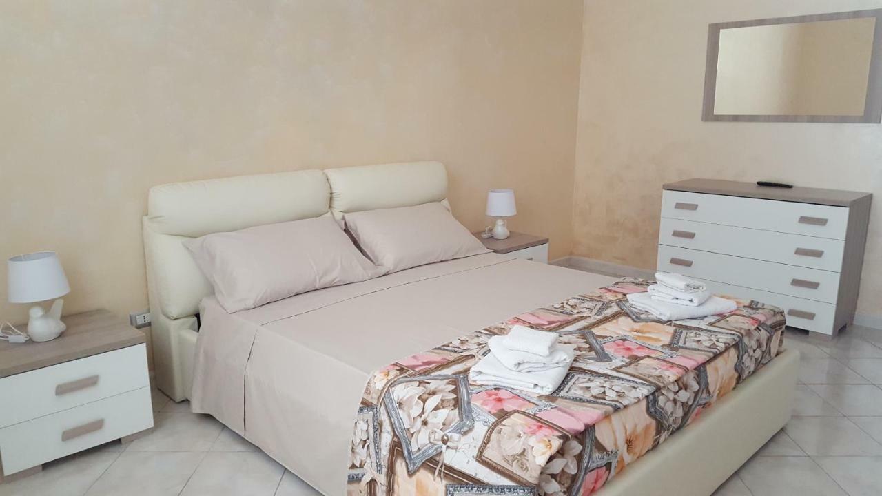 B&B La Rosa ปาคีโน ภายนอก รูปภาพ