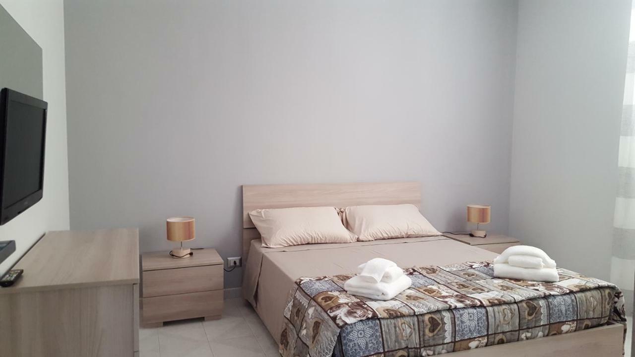 B&B La Rosa ปาคีโน ภายนอก รูปภาพ